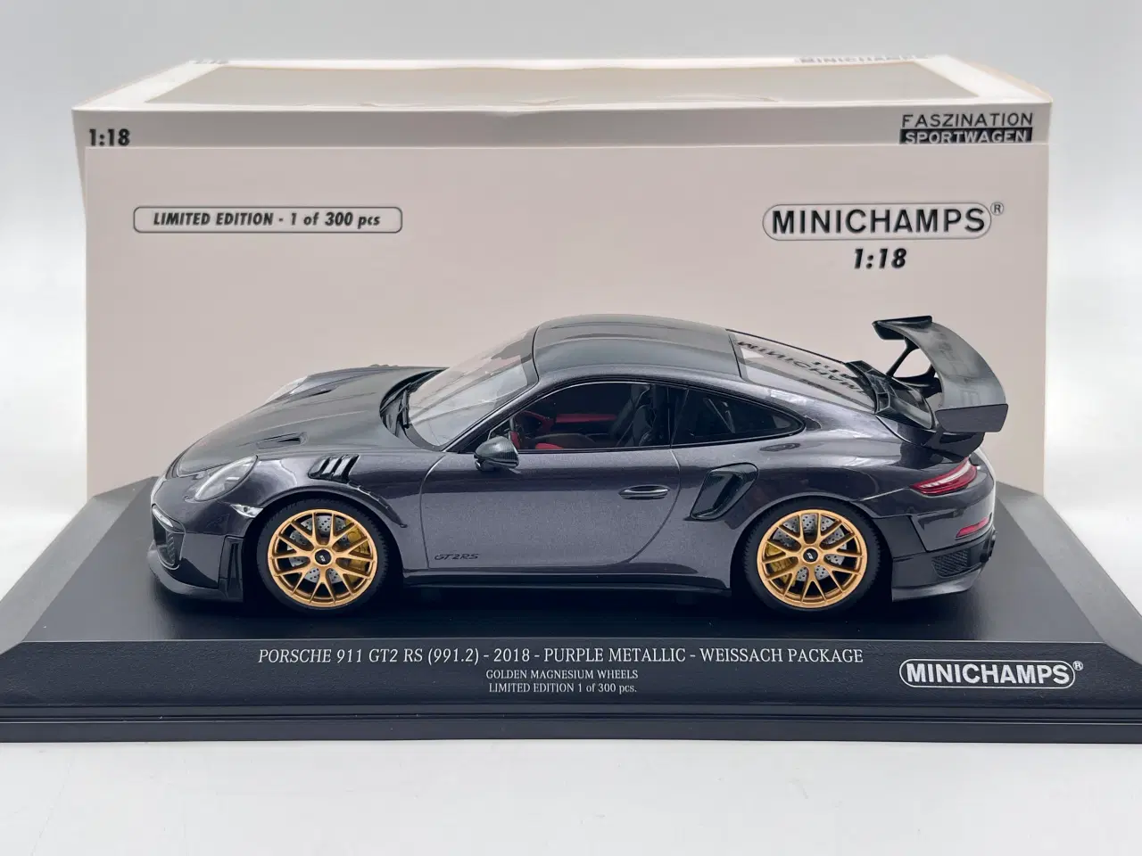 Billede 2 - 2018 Porsche 911 GT2 RS Weissarch Package - 1:18