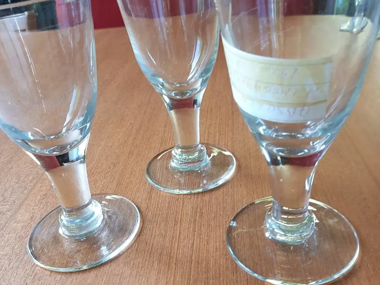 Billede 4 - 3 Antikke vin/ølglas