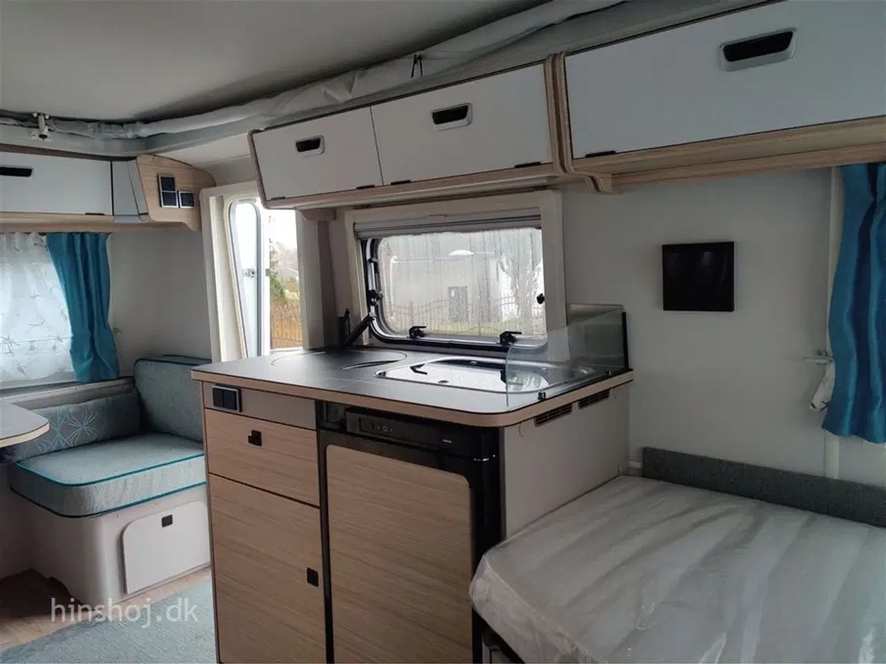 Billede 2 - 2024 - Eriba Touring 542 Harbour Blue   Eriba Touring 542 Harbour Blue 2024 fra Hinshøj Caravan