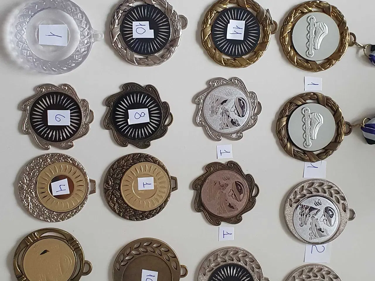 Billede 1 - Nye sportsmedaljer og bånd