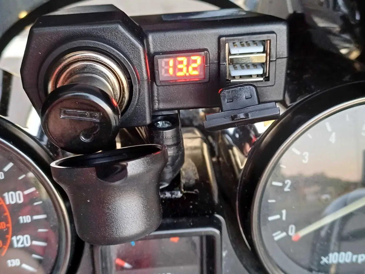 Billede 9 - Honda CX 650 custom nysynet 44xxx mails 