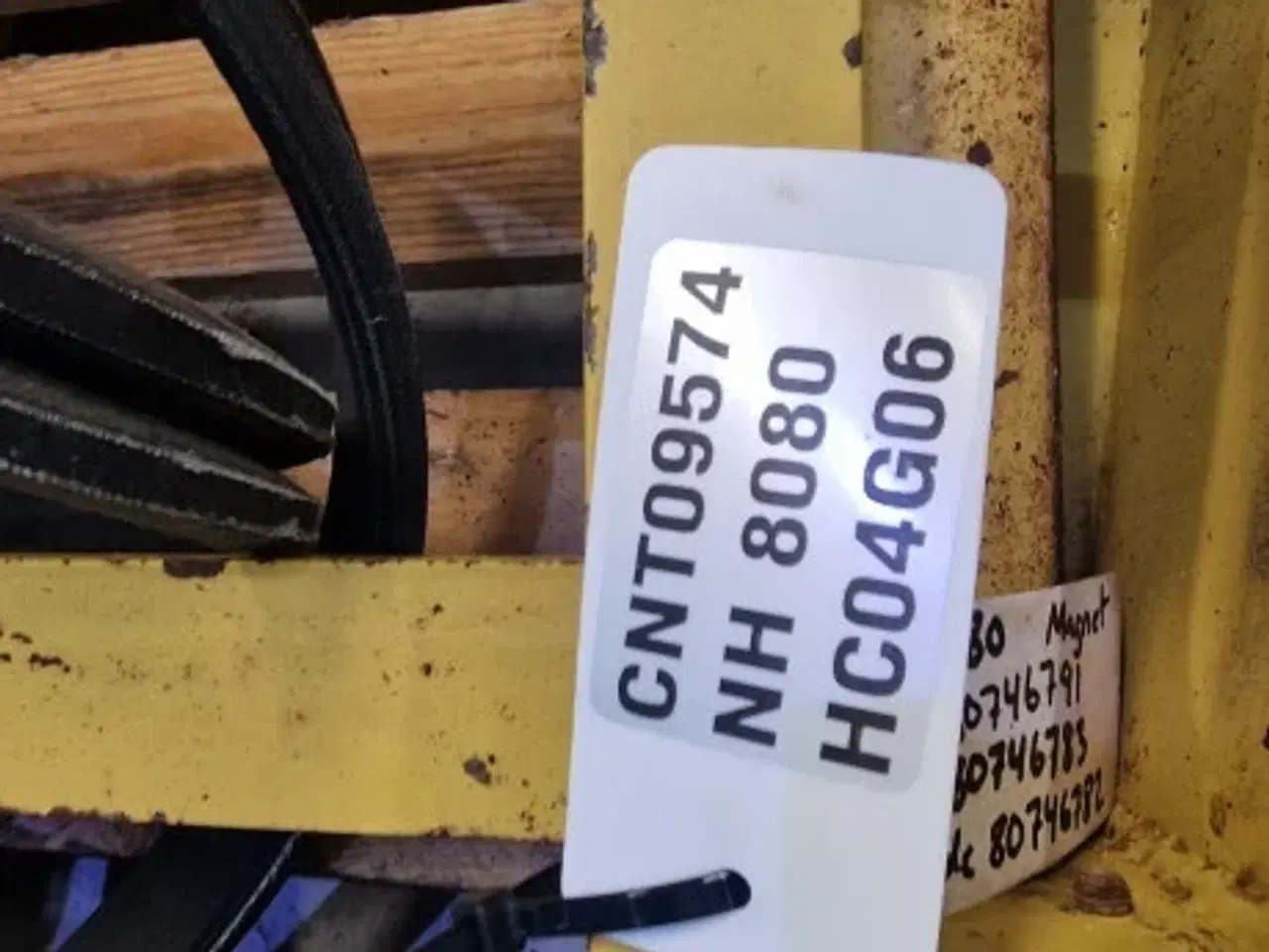 Billede 13 - New Holland 8080 Mellemtræk