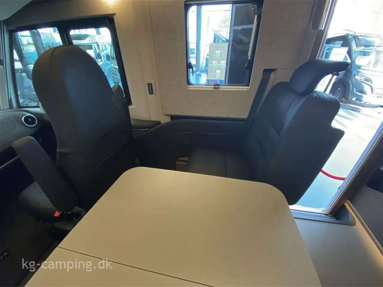 Billede 8 - 2026 - Adria Super Sonic 780 DL   Adria Super Sonic 780 – Ultimativ luksus på hjul Bestilt til levering medio oktober 2025