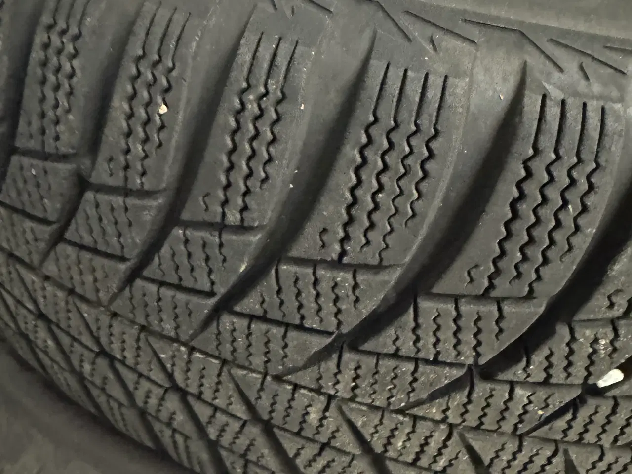 Billede 5 - 4x vinterhjul: INTRA alufælge med 4x vinterdæk 205