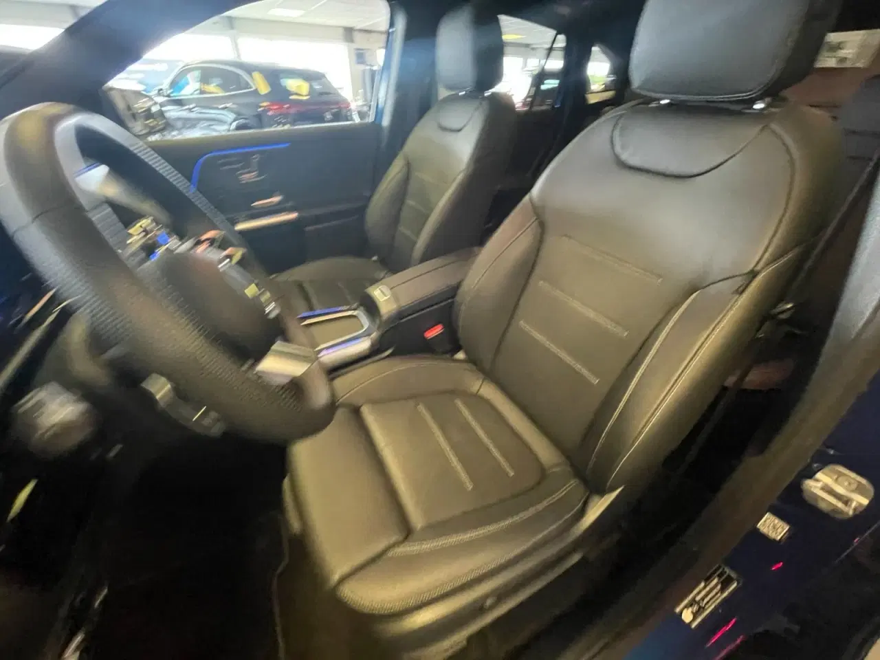 Billede 9 - Mercedes EQA300  AMG Line 4Matic