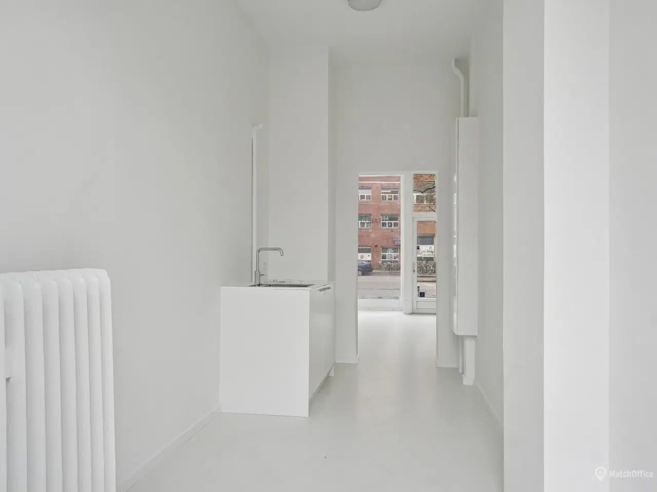 Billede 2 - 29 m² butik/pakkeshop-Kontor