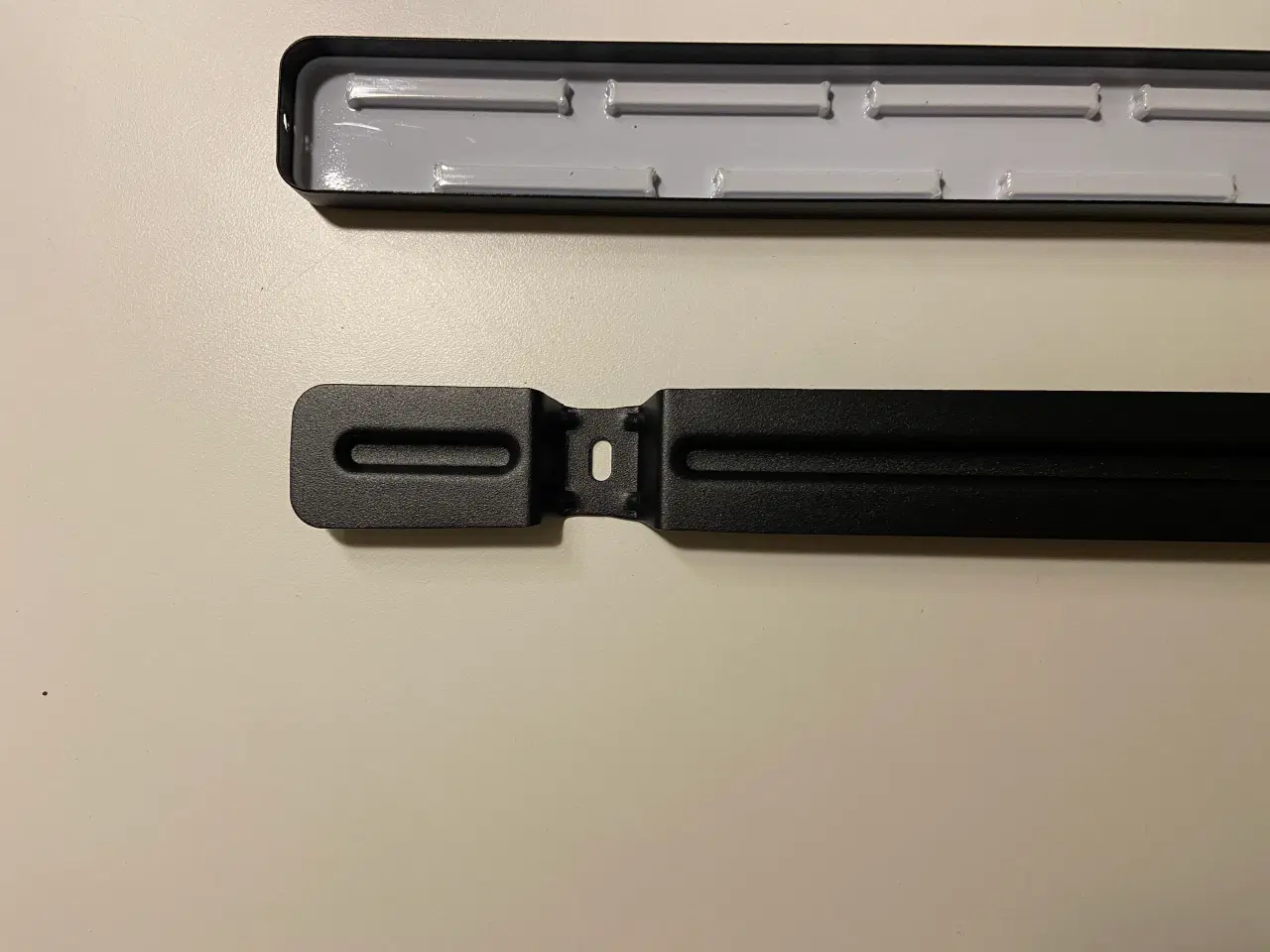 Billede 7 - Knivmagnet i sort