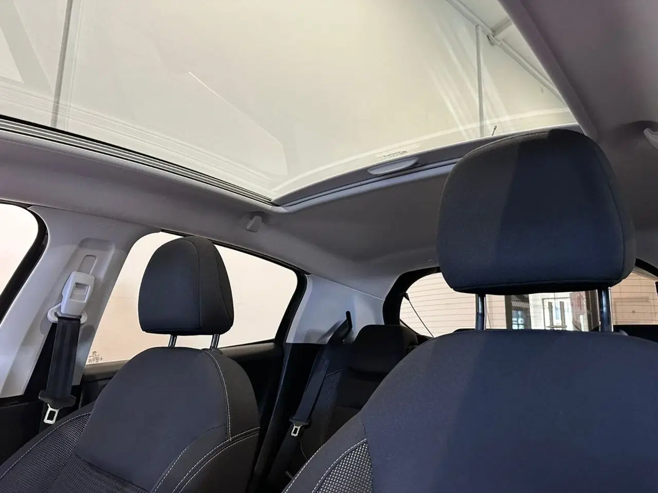 Billede 7 - Peugeot 208 1,2 e-THP 110 Allure