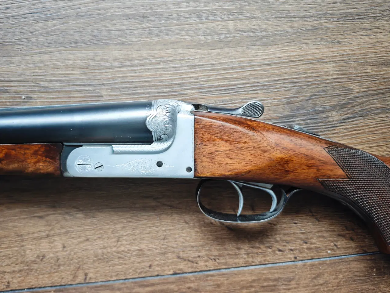 Billede 2 - Aya - Hunters gun