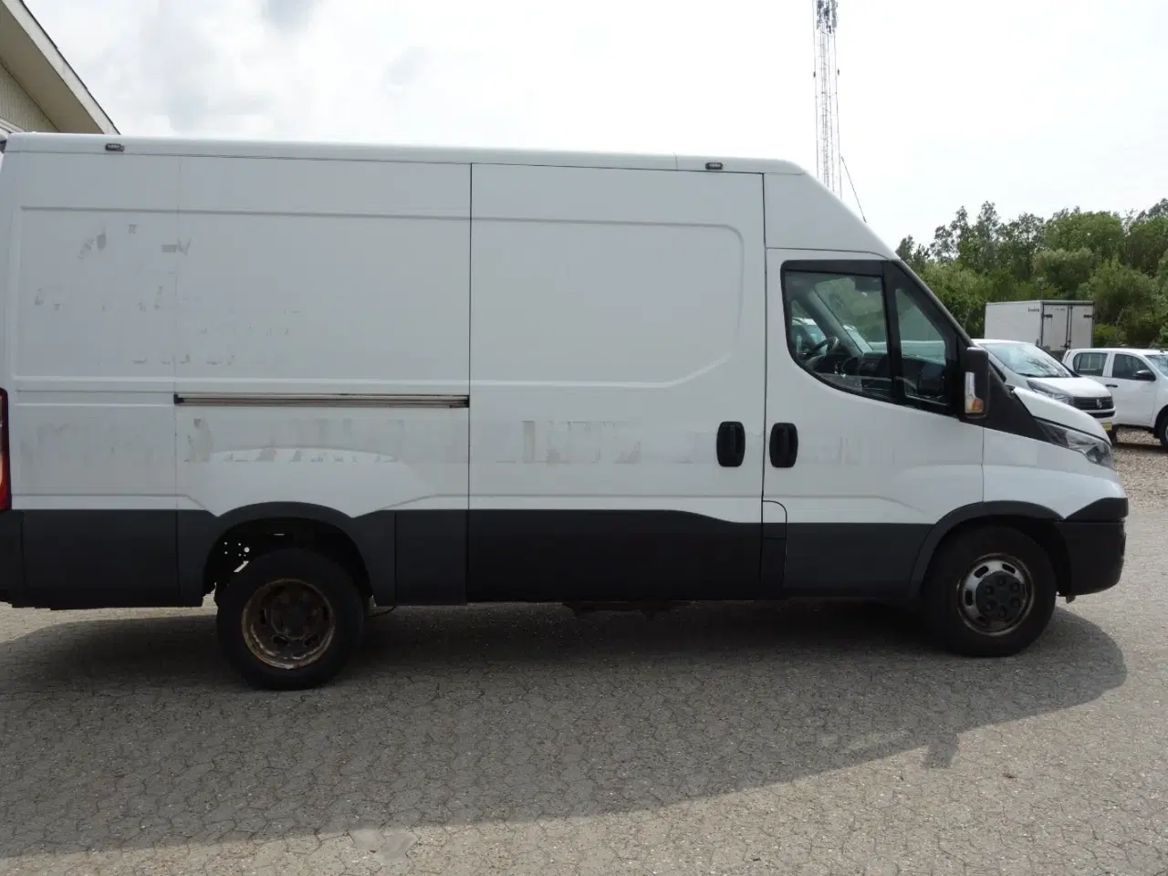 Billede 13 - Iveco Daily 3,0 35C18 12m³ Van AG8