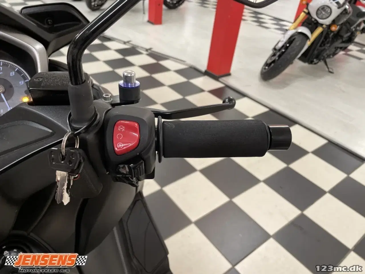 Billede 8 - Yamaha X-Max 300