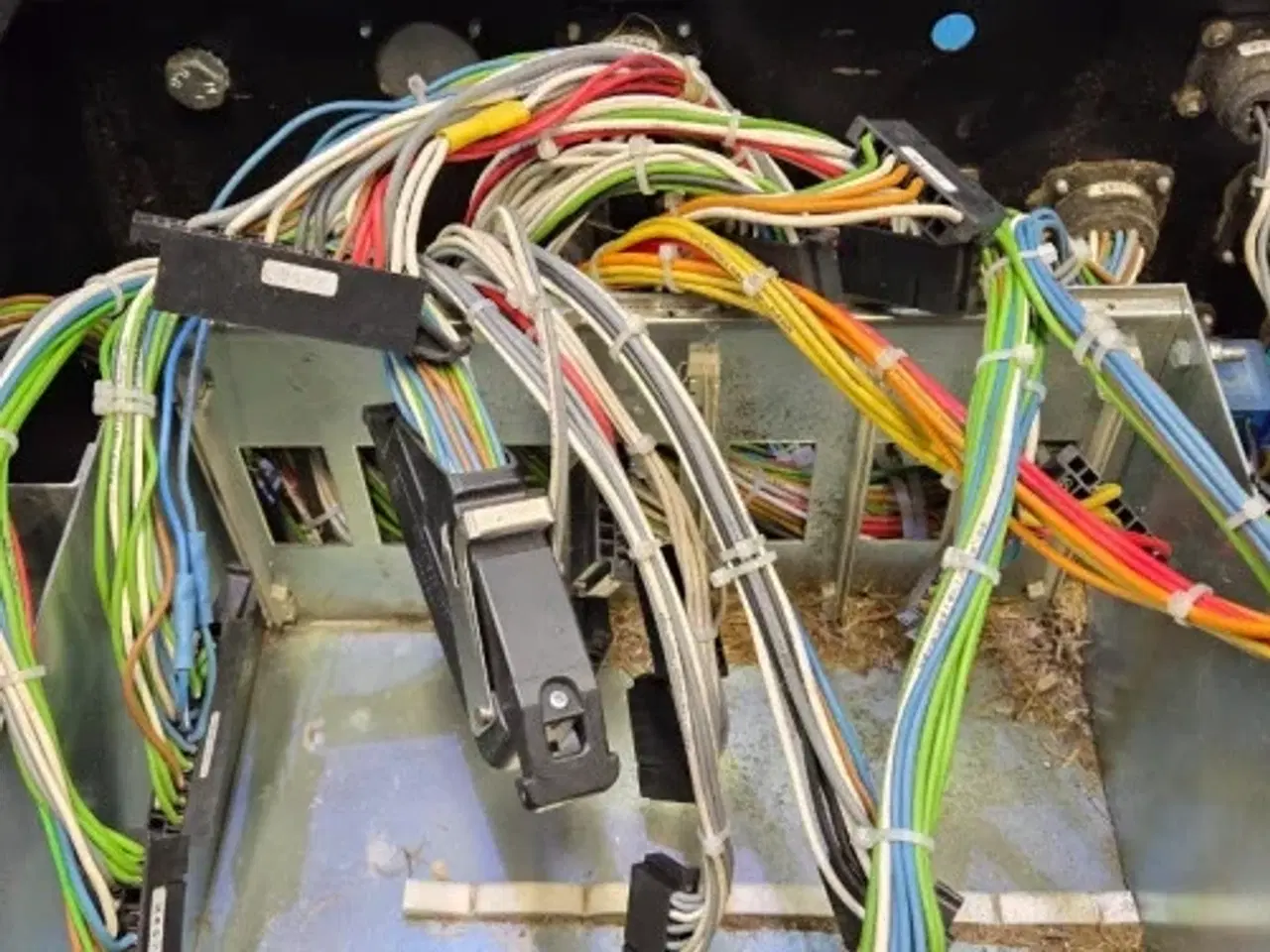 Billede 14 - New Holland FX60 Ledningsnet 84441375