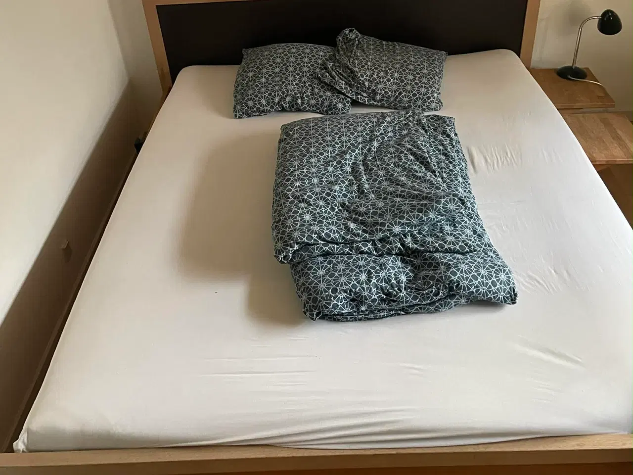 Billede 3 - Dobbeltseng Elevation m. Sengebord