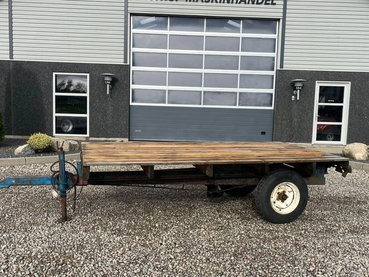 Billede 1 - Fasterholt Tipvogn Med trælad