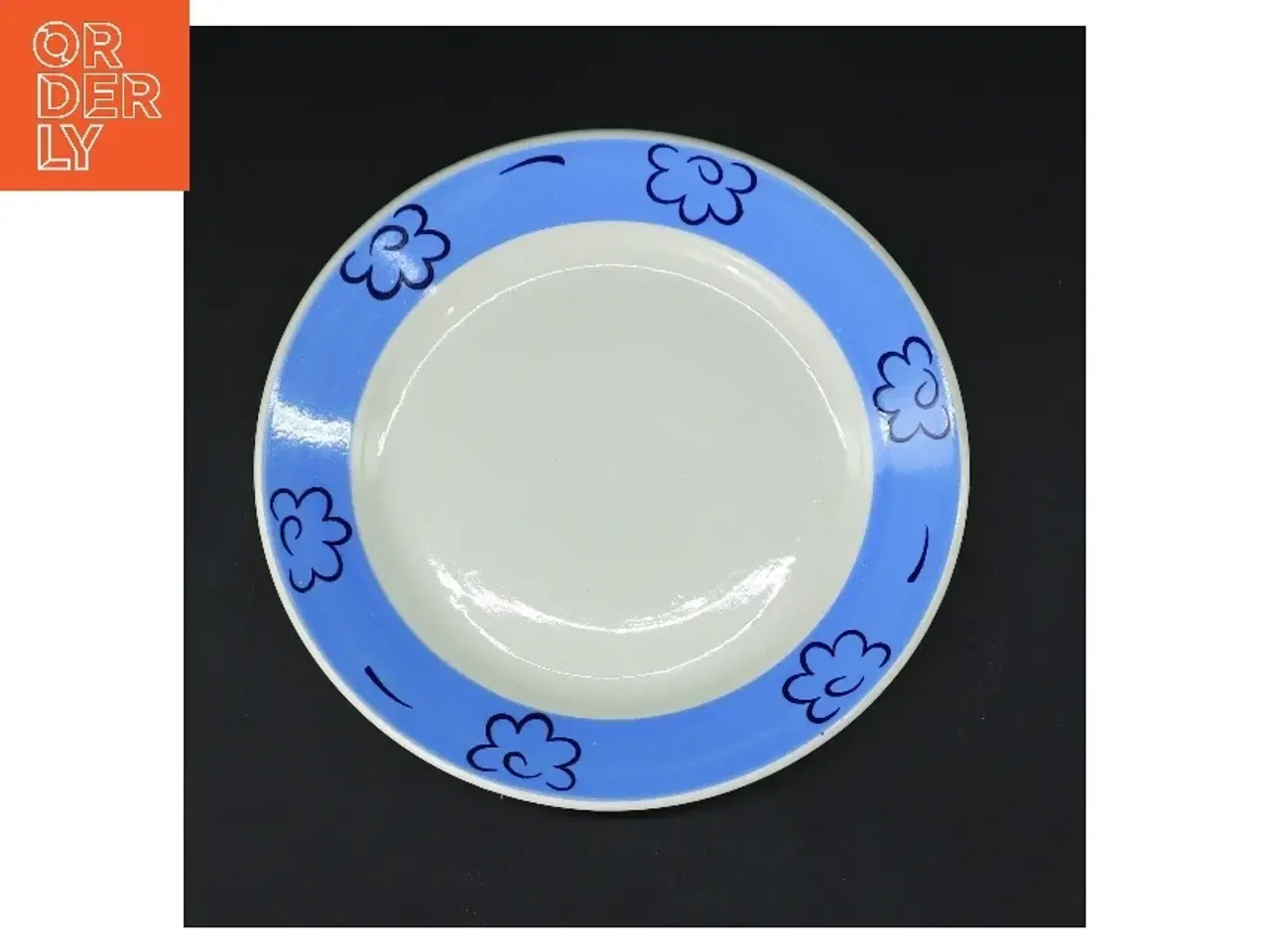 Billede 2 - Porcelænstallerken med blomstermotiv (str. Ø 20,5 cm)