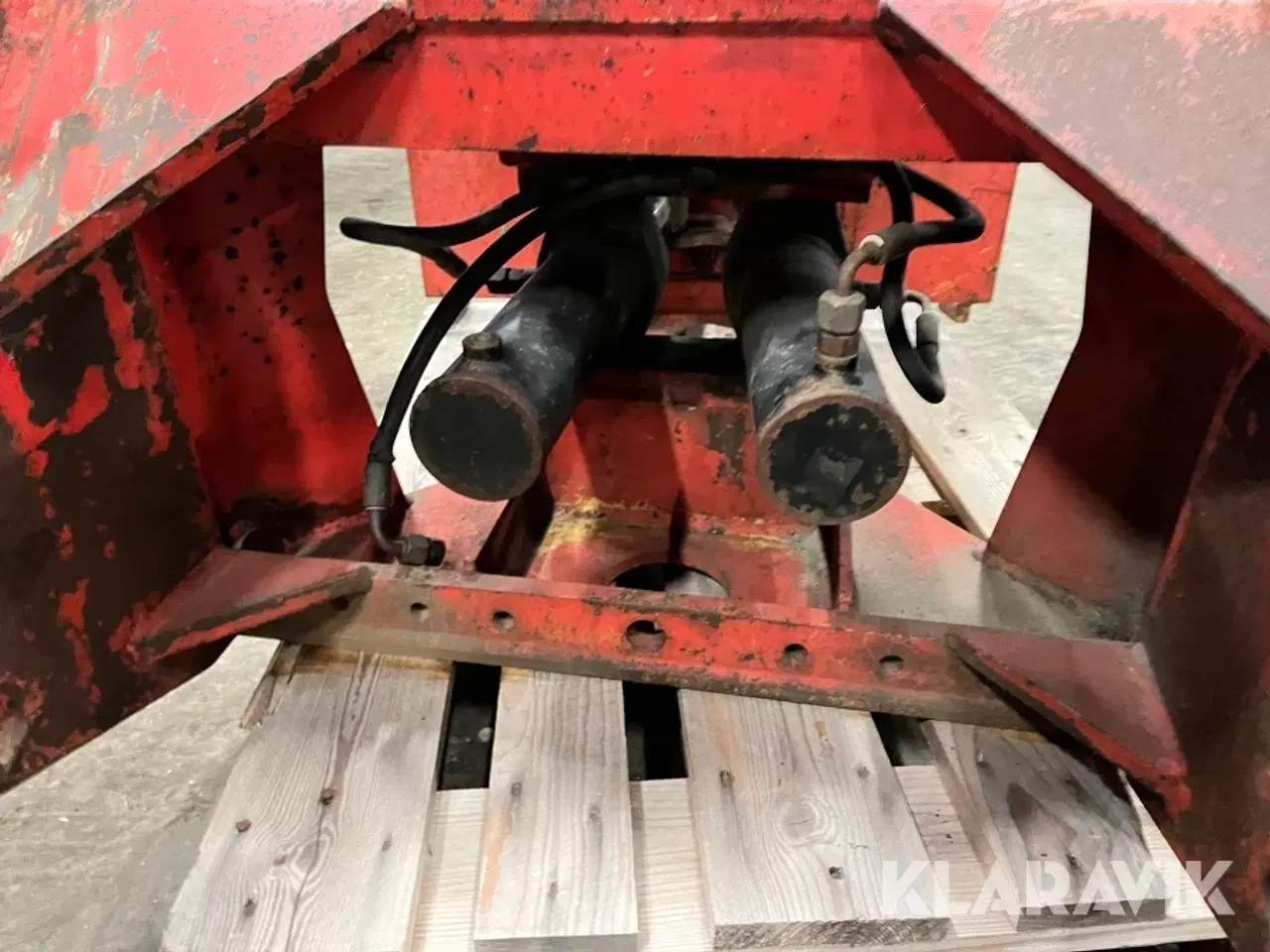 Billede 10 - Drejeled til manitou 2150 til mandskabskurv