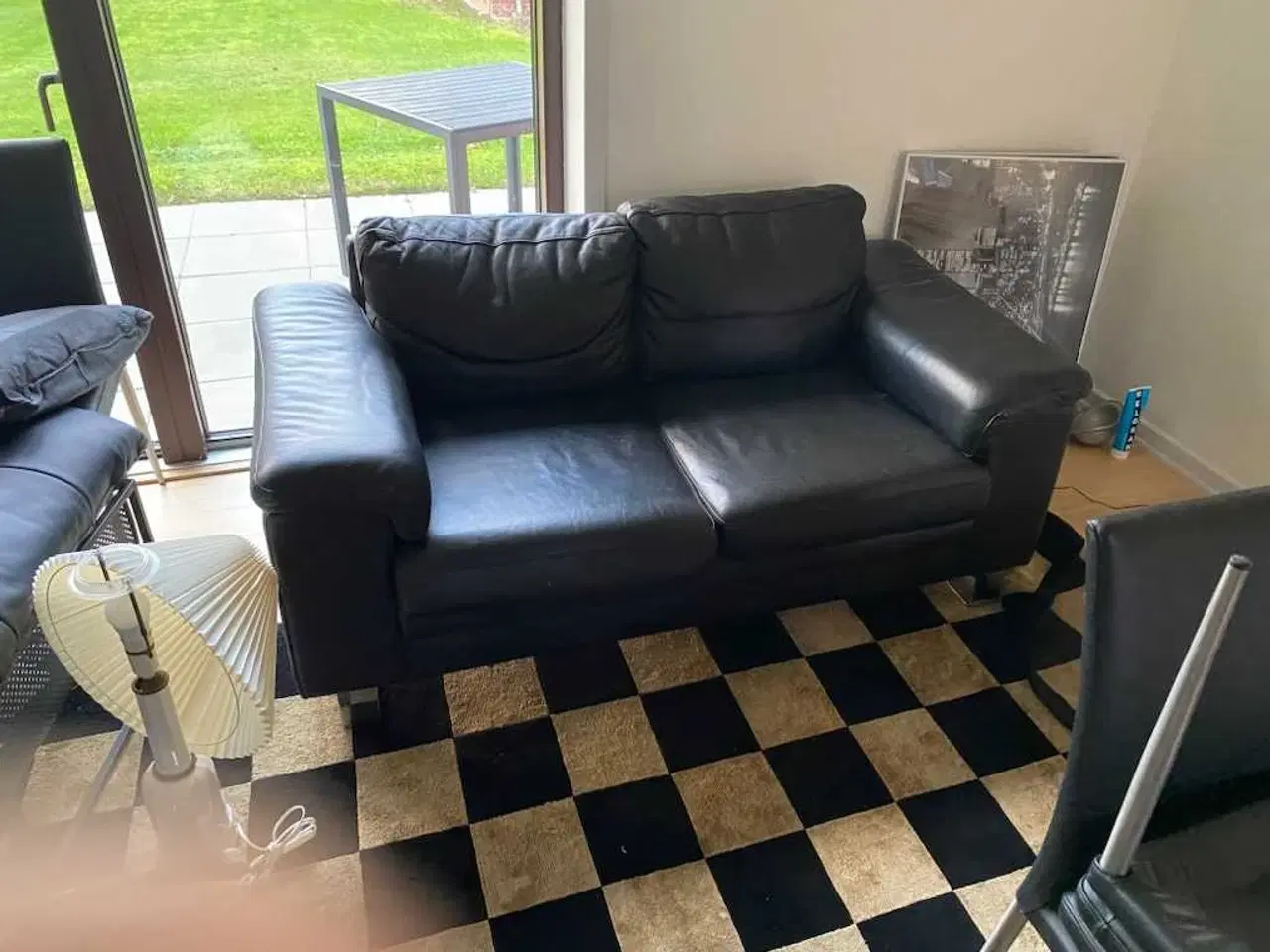 Billede 1 - Sort 2 personers lædersofa