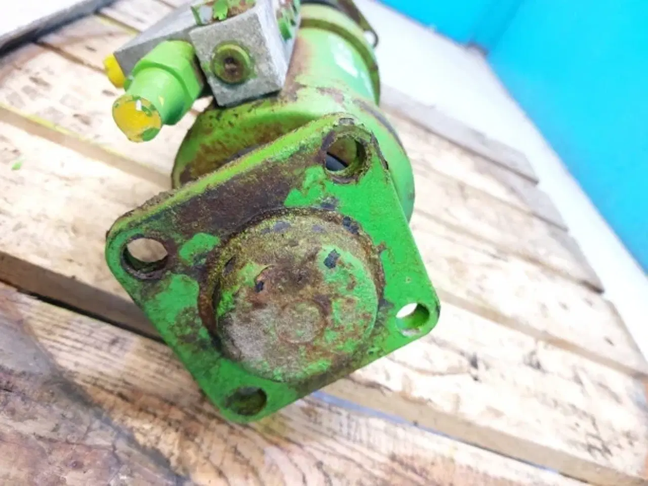 Billede 4 - Merlo P41.7 Stabilisator Cylinder L. 048360