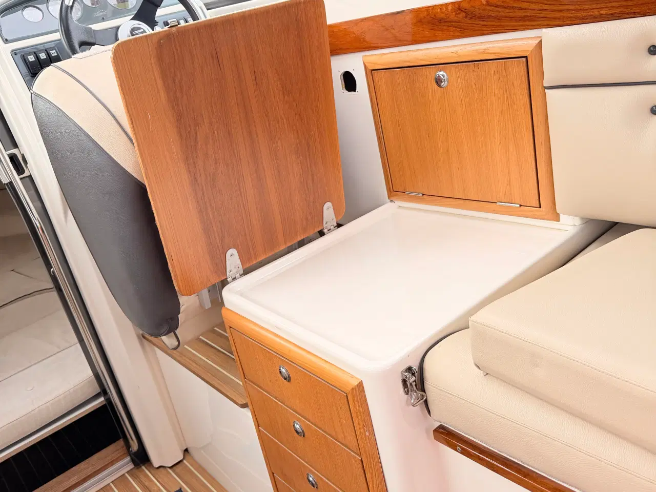 Billede 12 - Flipper 705 HT, Volvo Penta D5, Diesel 281 timer