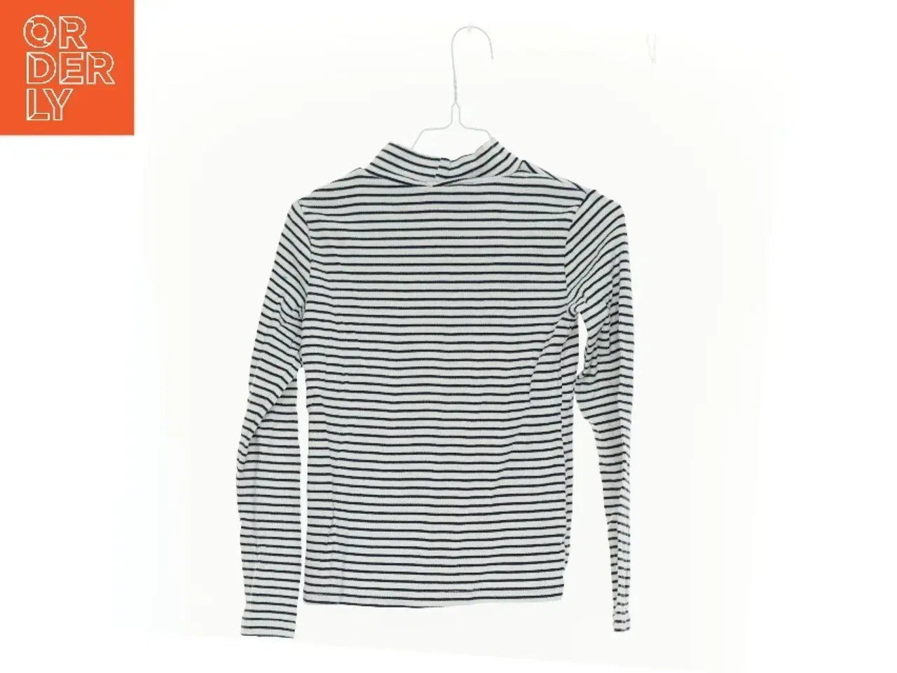 Billede 2 - Trøje fra H&M (str. 122 cm)
