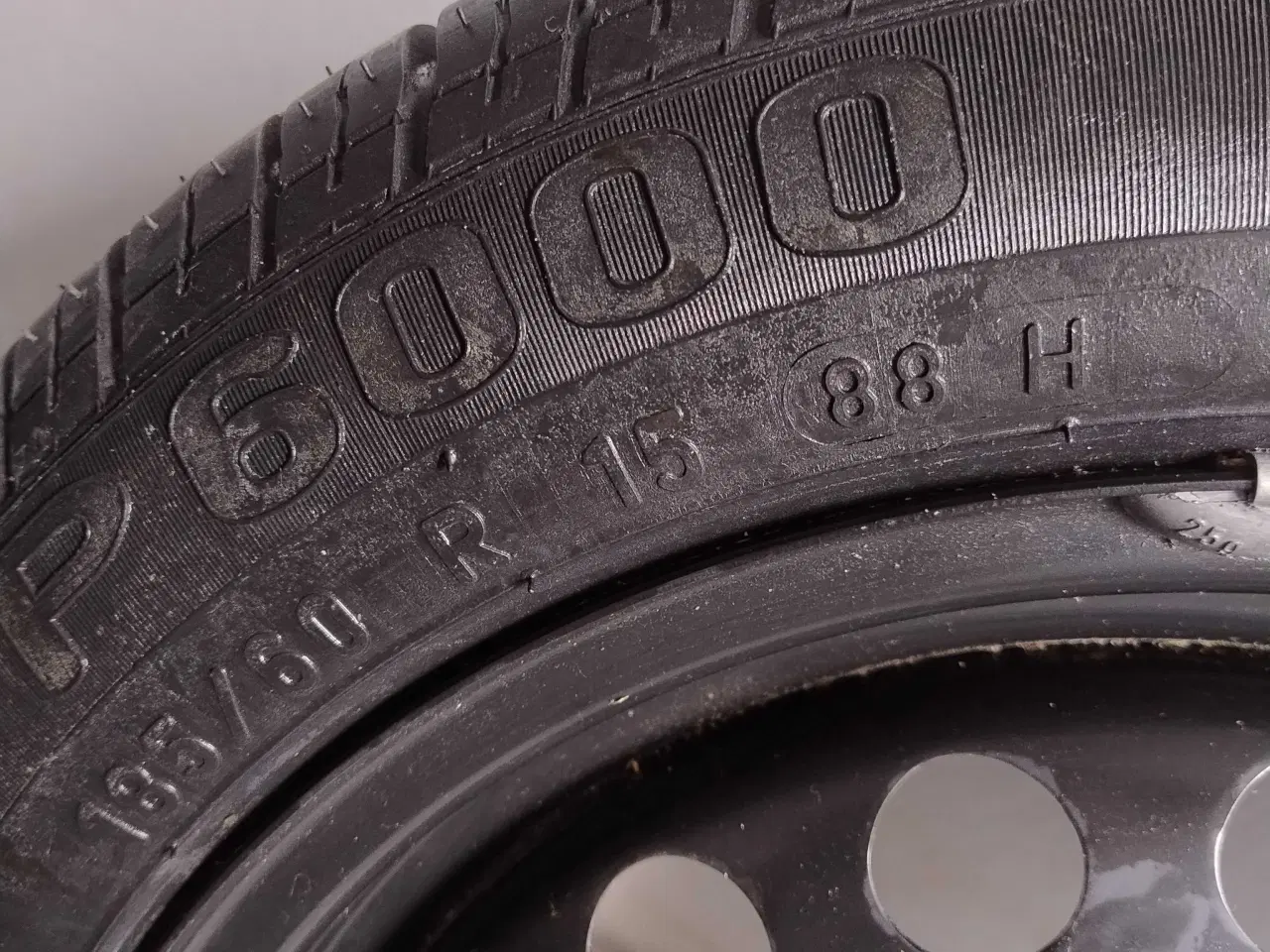 Billede 4 - Pirelli p6000 185/60/15