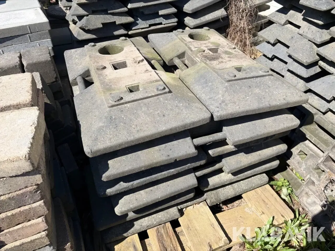 Billede 2 - Skiltefødder dobbelt - 24 styk