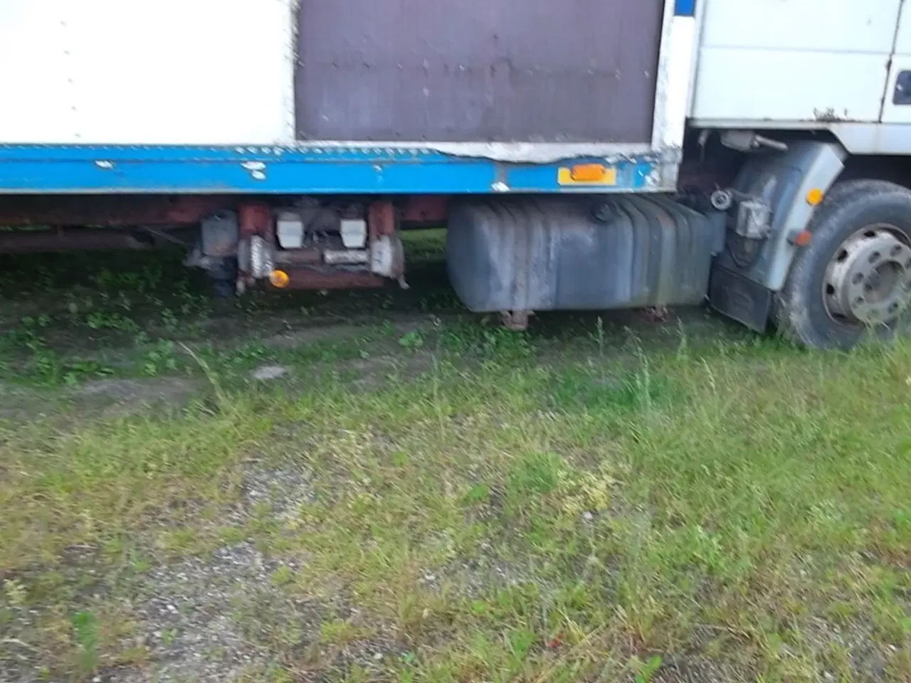 Billede 8 - Hestetransporter Iveco 85E18 til dele. 