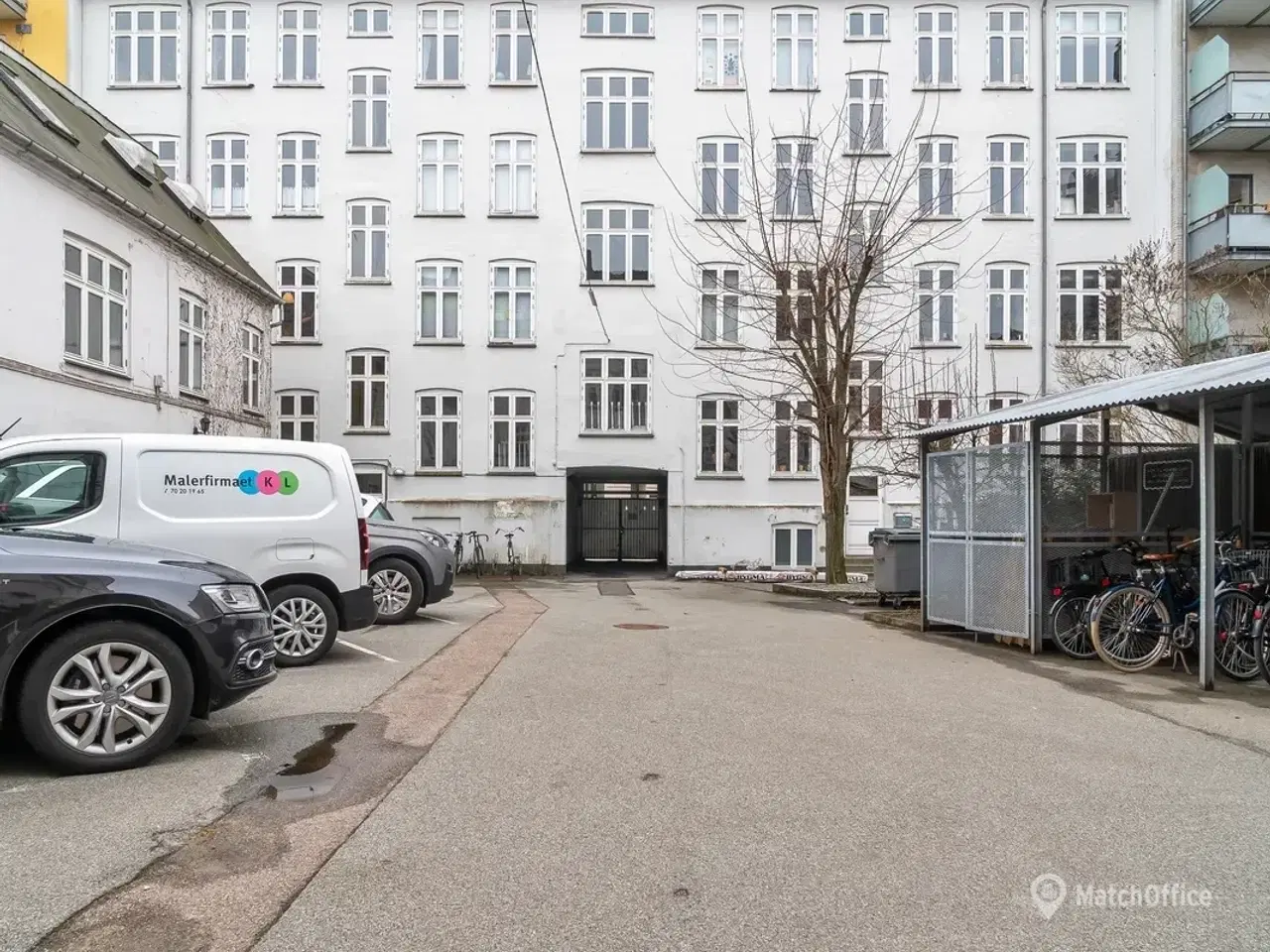 Billede 11 - Parkeringsplads nr. 1 til leje på Vesterbro på Gasværksvej 15.