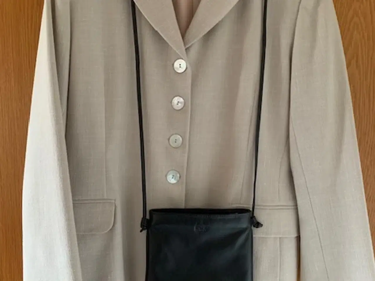 Billede 1 - Crossbody / taske, Monroe, sort, som ny