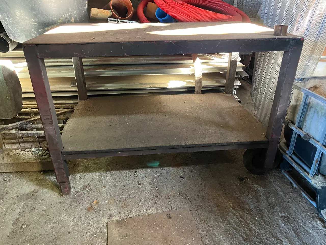 Billede 1 - Svejsebord i jern Bredde 70 x længde 110 cm.