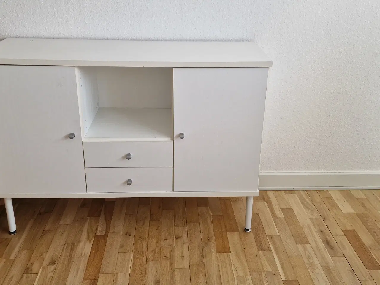 Billede 5 - Div. Møbler bortgives