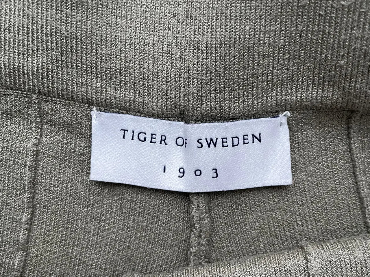 Billede 2 - Tiger of Sweden strikbukser 