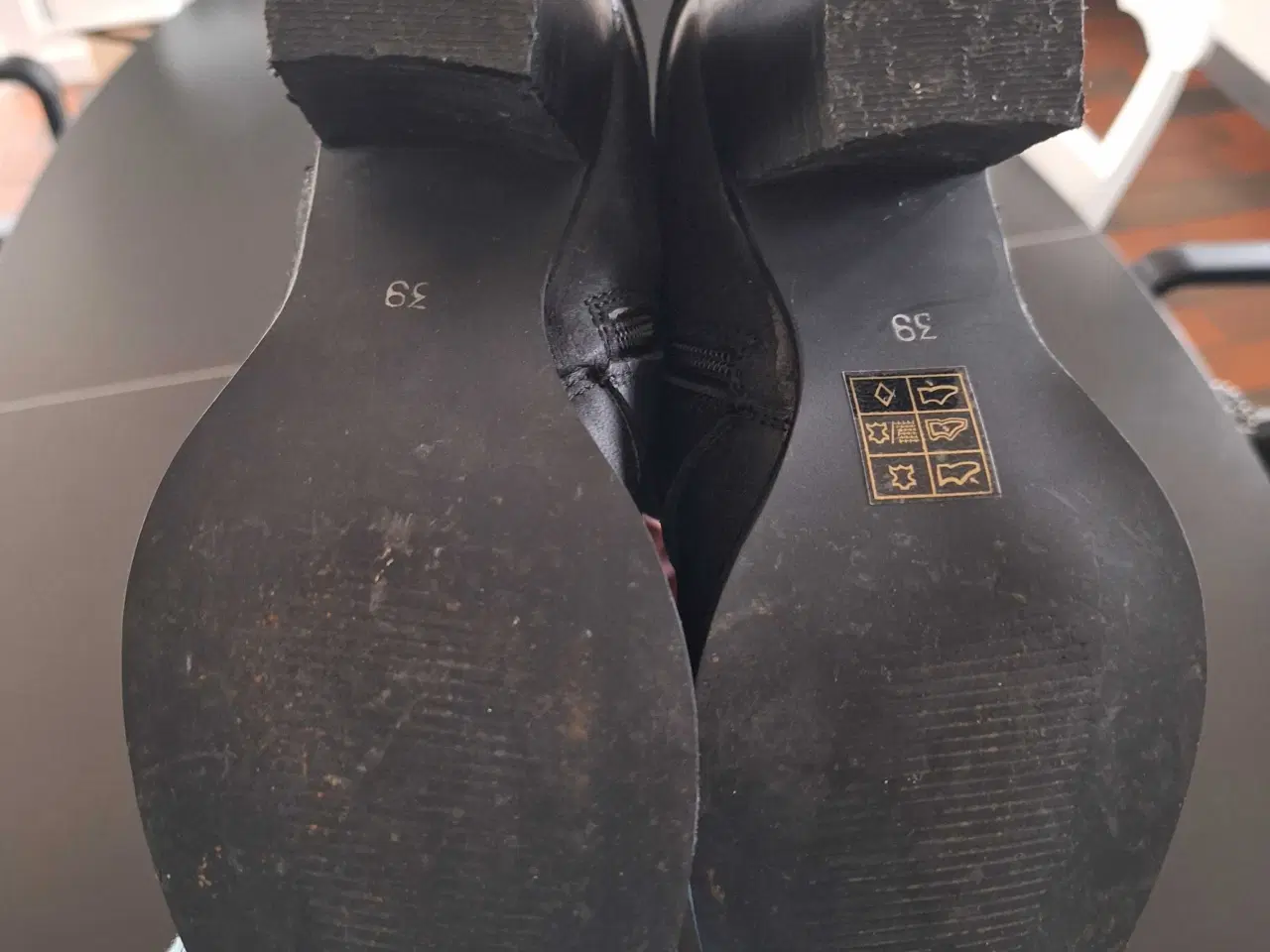 Billede 4 - Damestøvler str 39