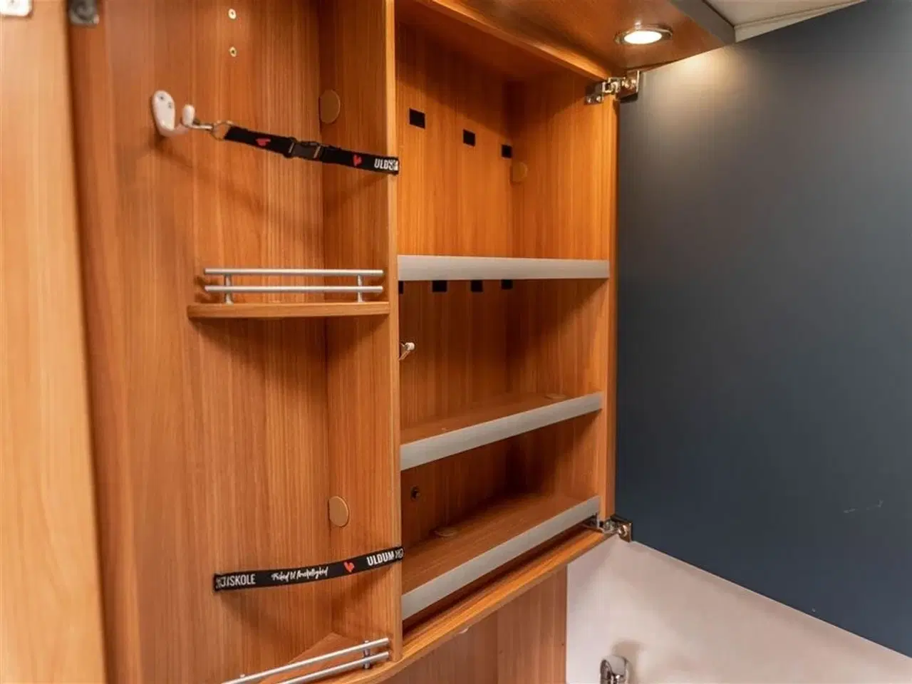 Billede 24 - 2012 - Knaus Sport 700 TI   Knaus 700 Sport – Veludstyret og klar til nye eventyr! Sælges til CVR