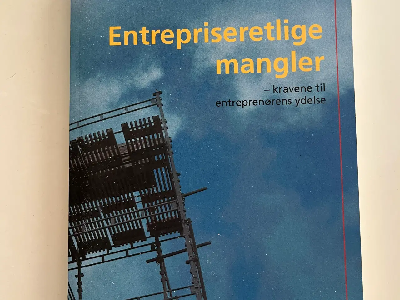 Billede 1 - Entrepriseretlige mangler fra Karnovs forlag