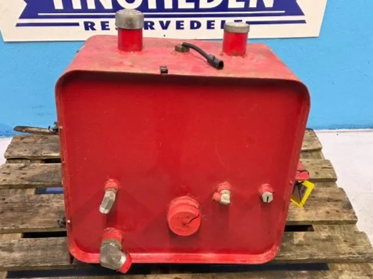 Billede 2 - Case 9120 Hydraulikolietank 87738122