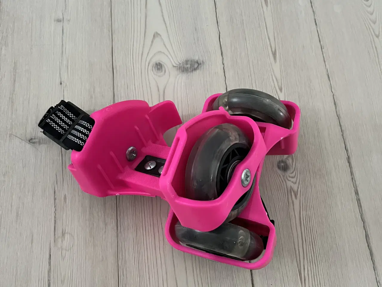 Billede 5 - Hælrulleskøjter 