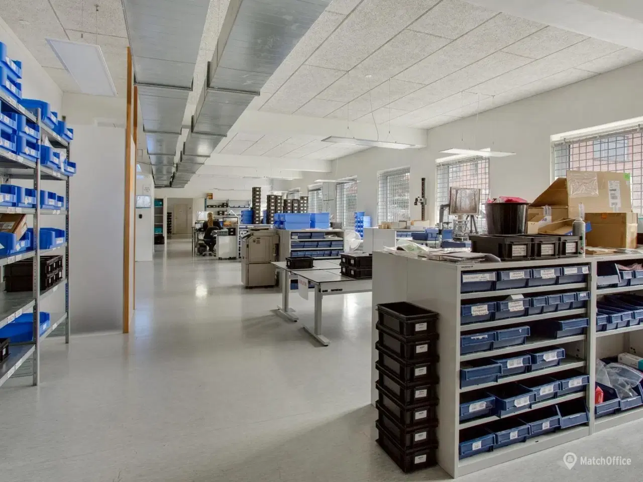 Billede 3 - Port + Let produktion + Butik + Showroom + Kontor + Stueplan + Suveræn beliggenhed