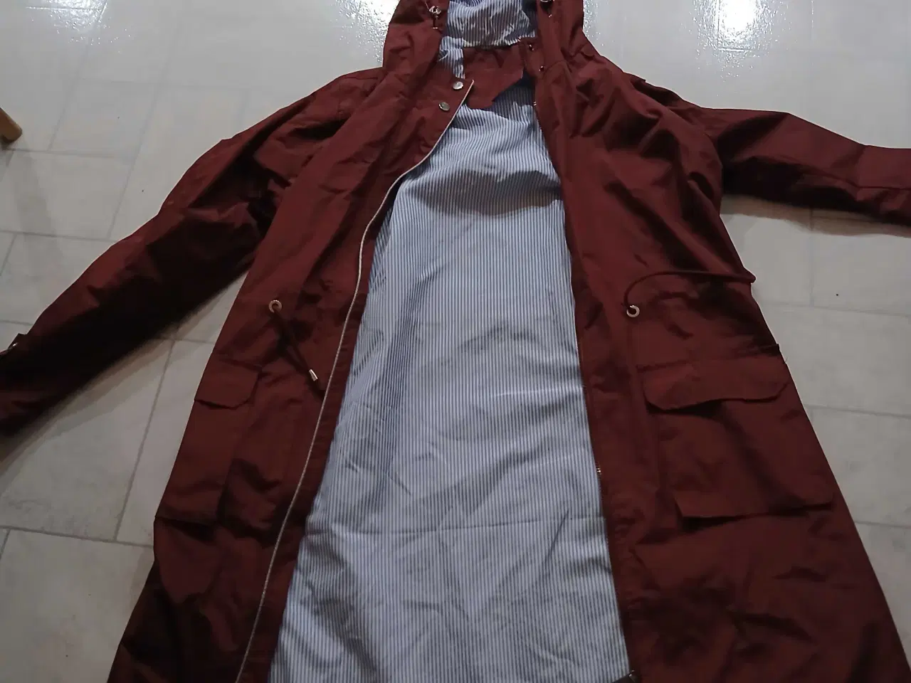 Billede 1 - Sælger den flotteste frakke 🍒