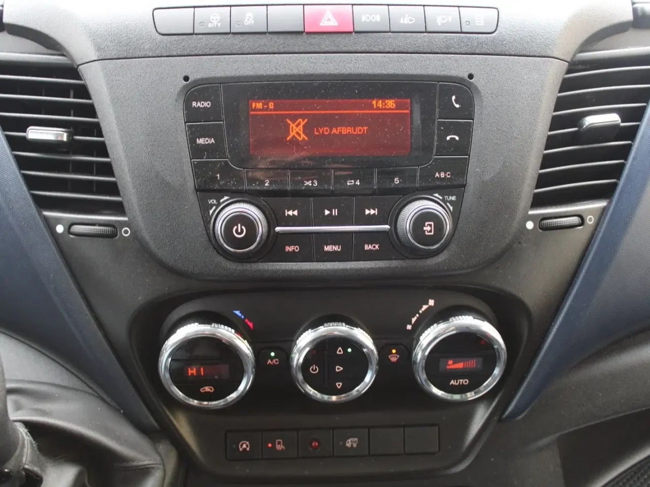 Billede 5 - Iveco Daily 2,3 35S14 Alukasse m/lift AG8