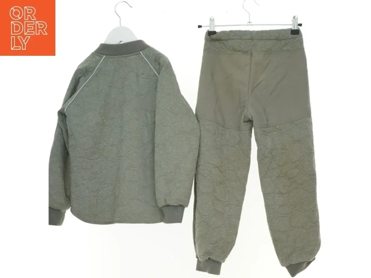 Billede 2 - Termosæt fra VRS (str. 122 cm)