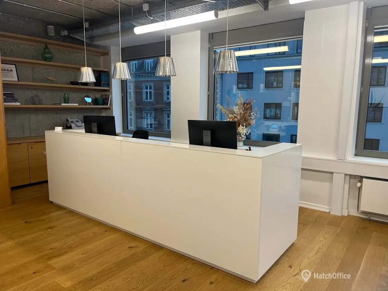 Billede 2 - Stilet kontorplads i en lettilgængelig erhvervshub