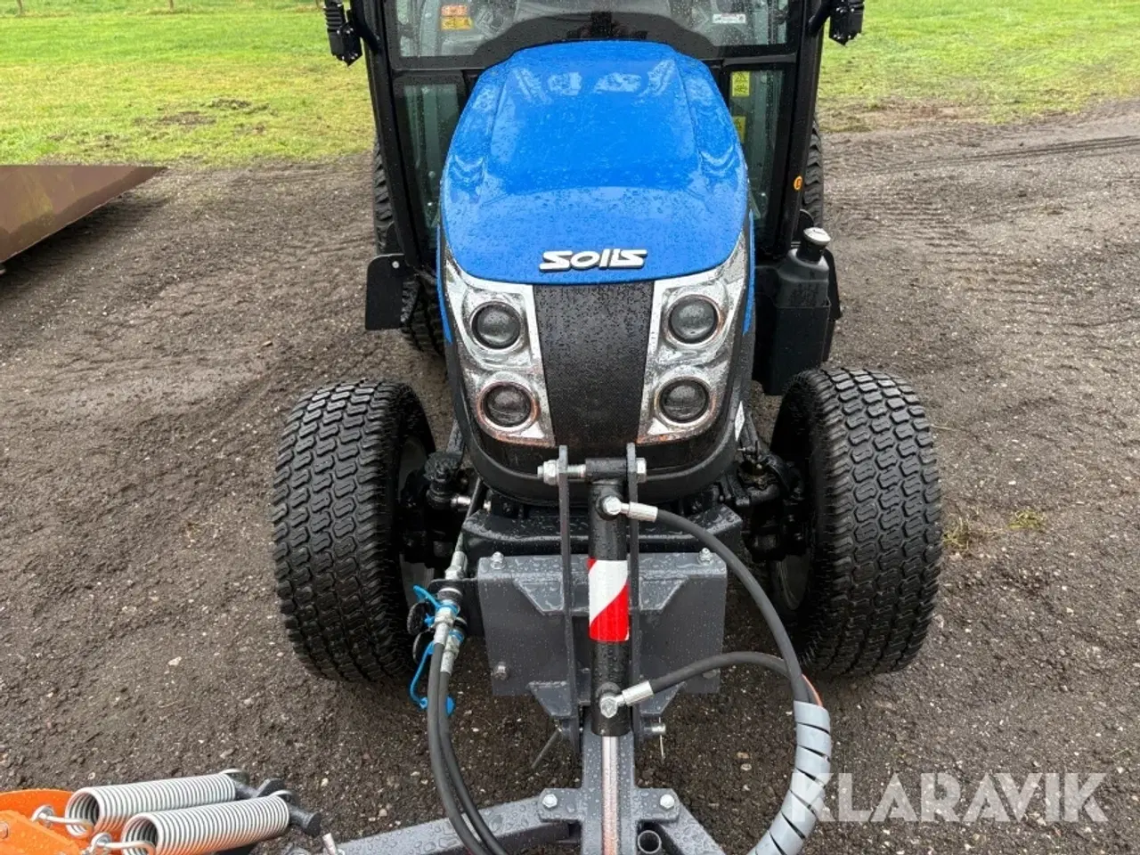 Billede 10 - Traktor med sneplov og saltspreder Solis H26 HST