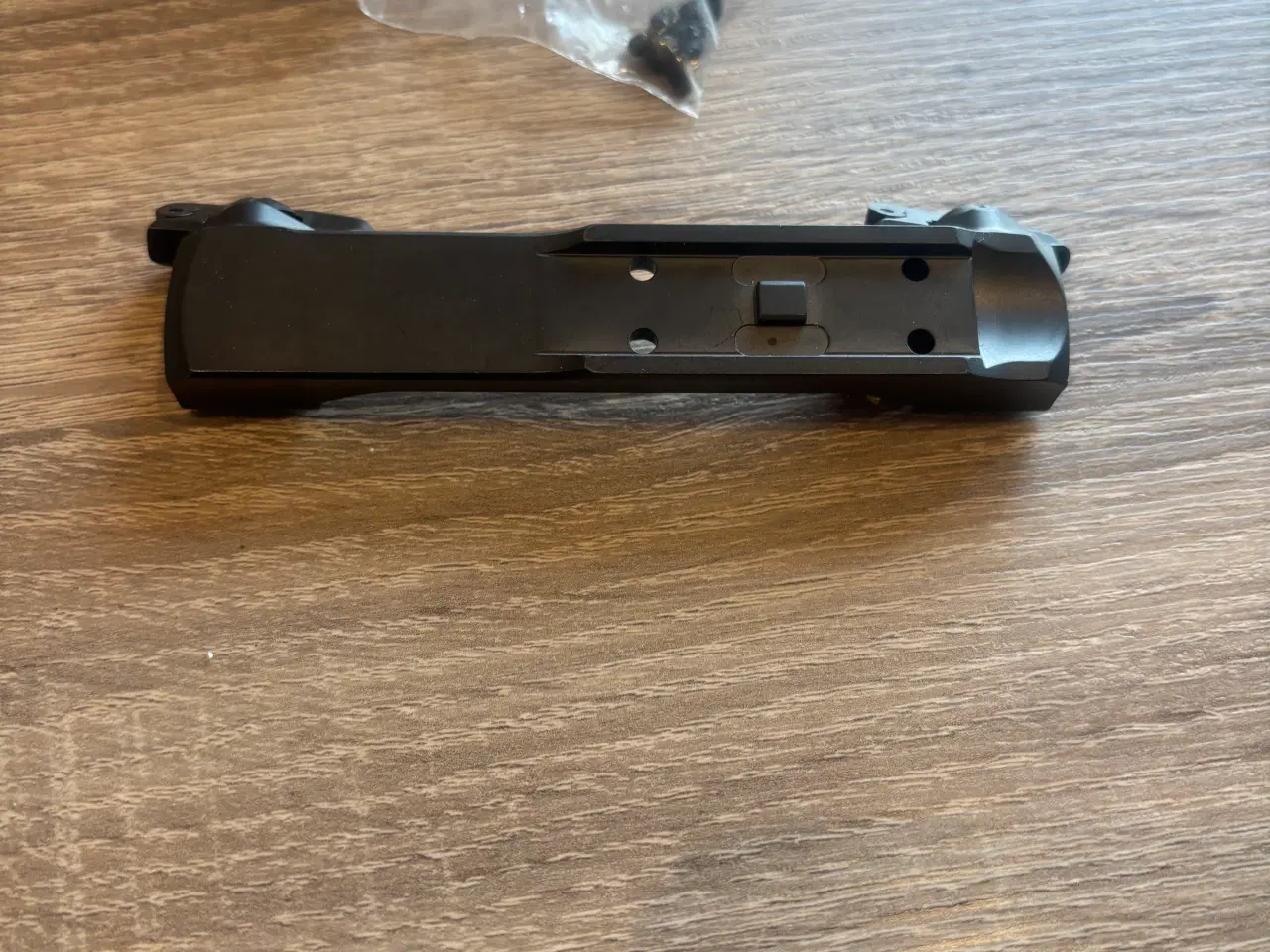 Billede 1 - Aimpoint montage