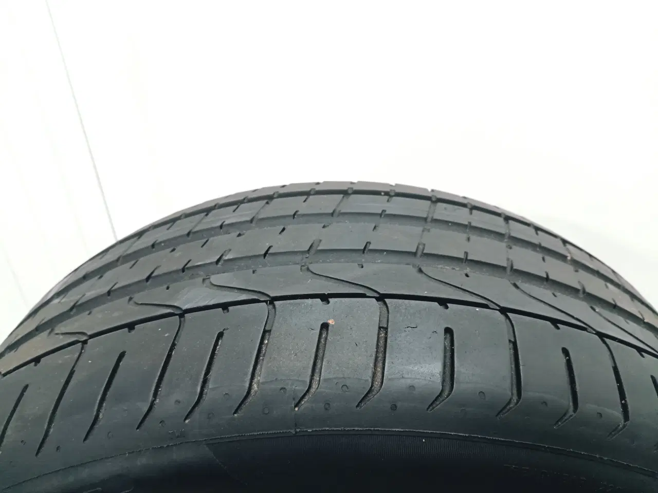 Billede 3 - sommerdæk - 275/40R22 108Y Pirelli (4stk)