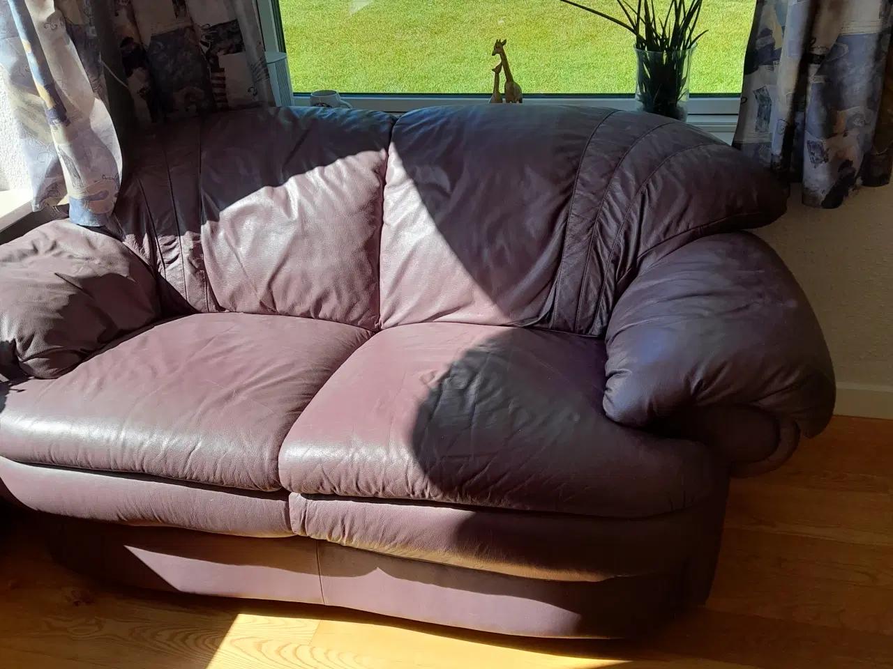 Billede 1 - Pæn sofa kan afhentes gratis.