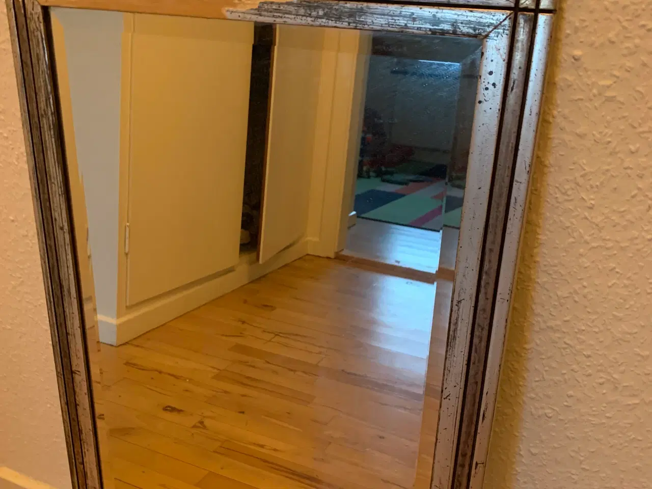 Billede 1 - Spejl med slidt look. 