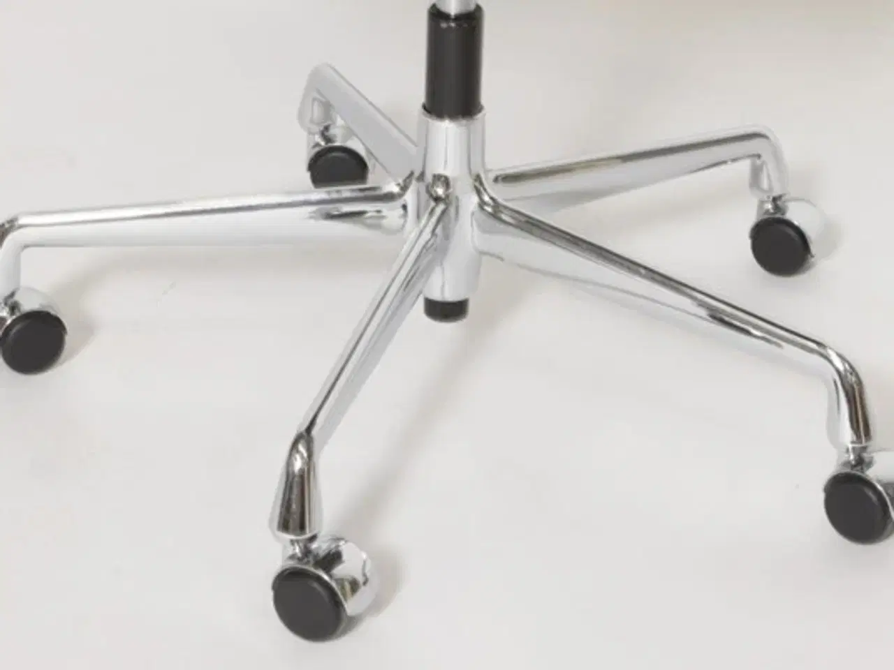 Billede 5 - Højdejustérbar kontorstol 