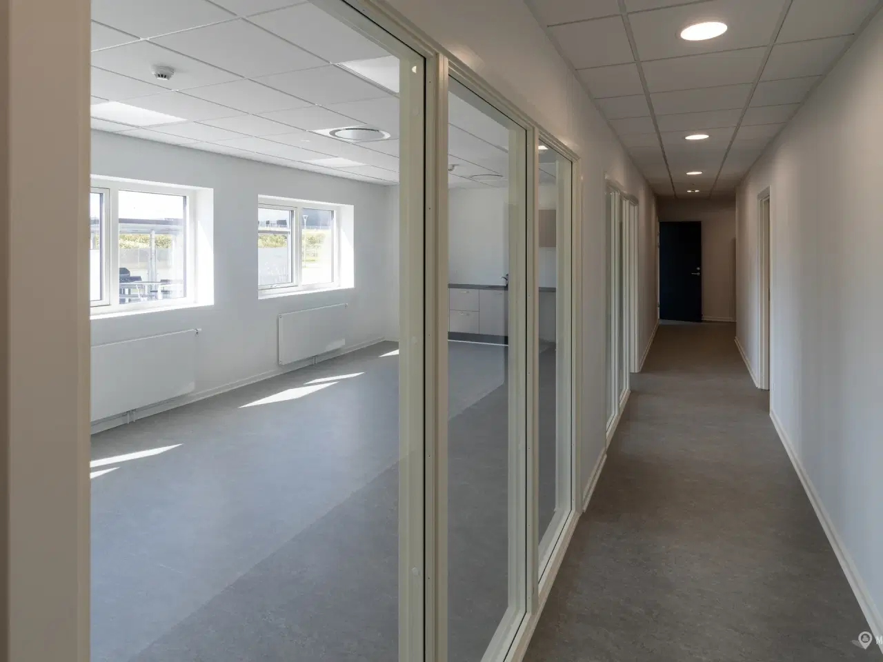 Billede 13 - Nyopførte logistikfaciliteter med attraktiv placering