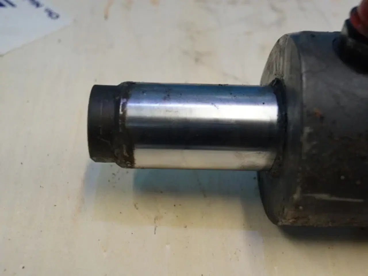 Billede 8 - Valtra T213 Styrecylinder V36248900